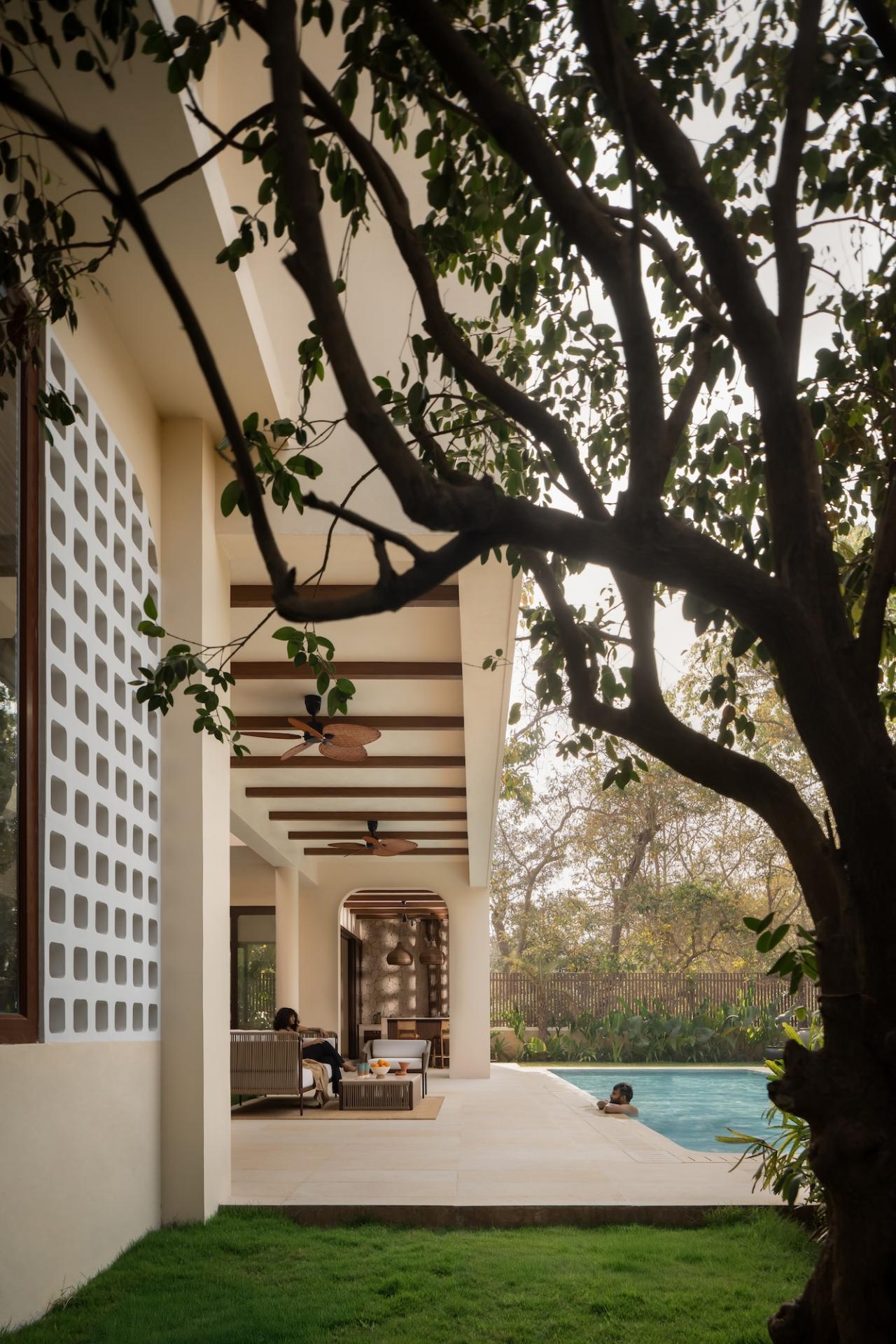 Tour a Goa Retreat That Blends Right into its Surrounding Forest