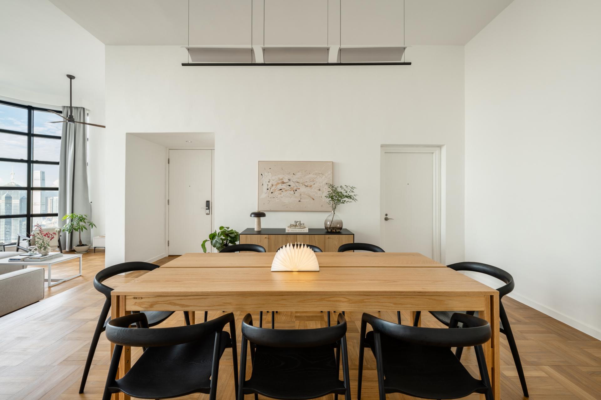 How Styling Turns a Rented Hong Kong Apartment into Modern Spanish Retreat