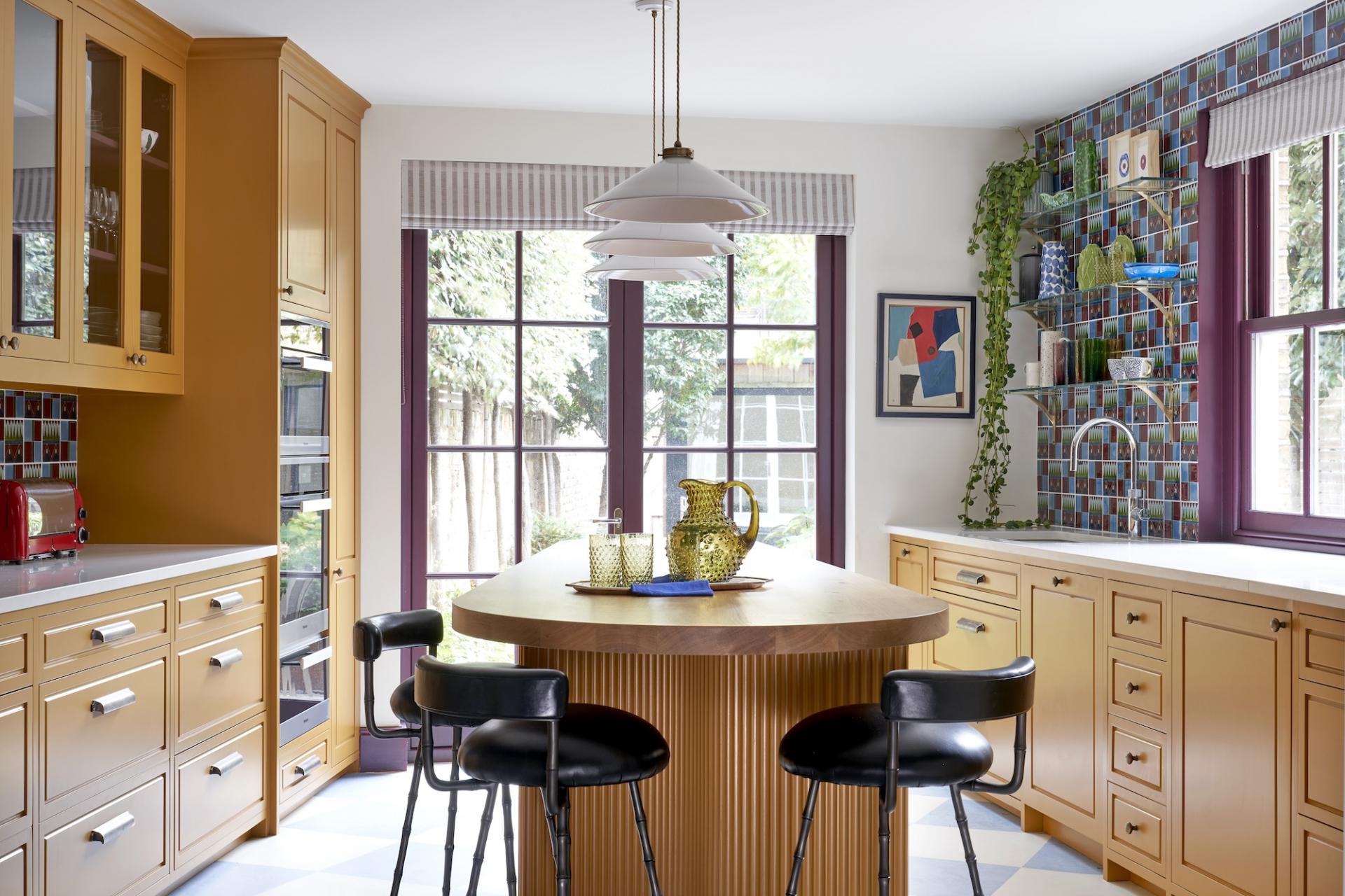 Bold Colours Bring Victorian Heritage to Life in This Notting Hill Townhouse