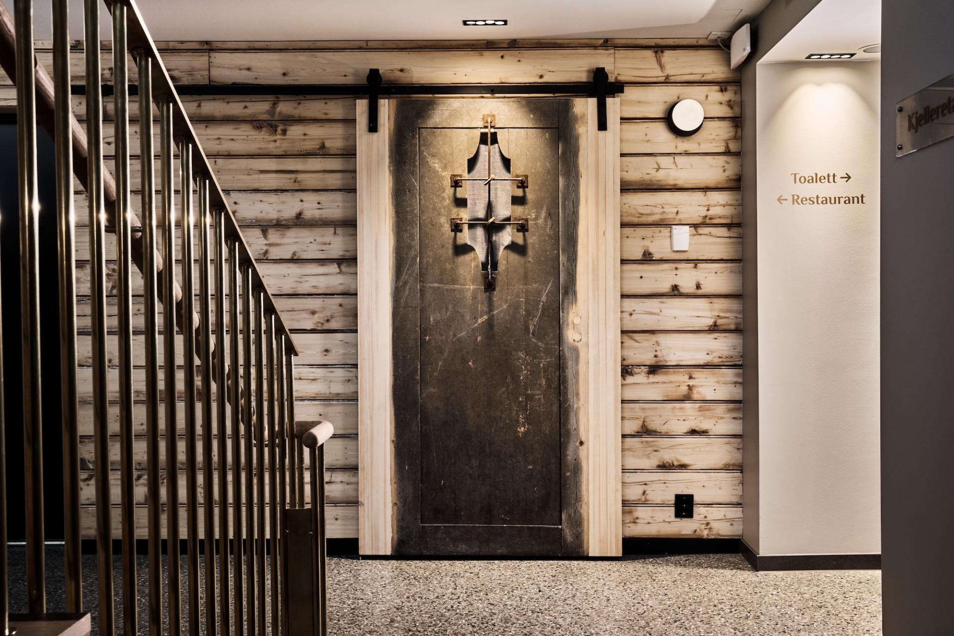 Inside Fløirestauranten, a Century-Old Restaurant Brought Back to Life