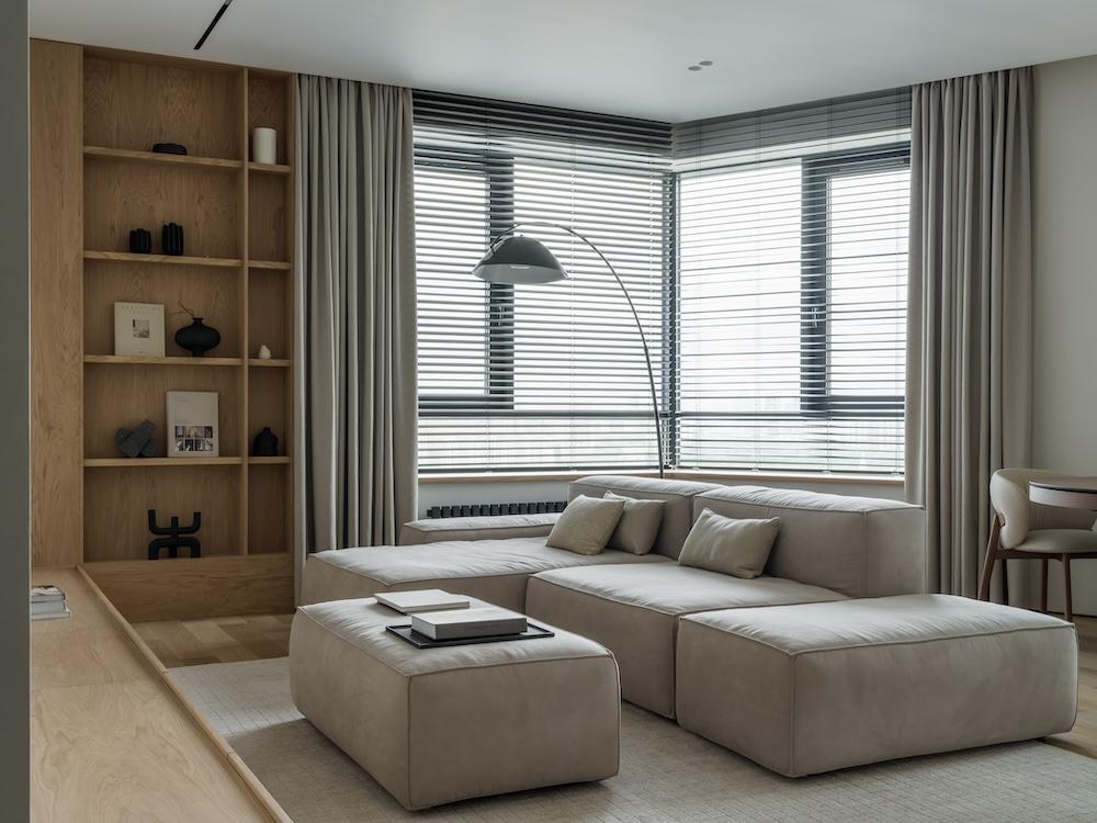 Clever Transitional Solution Makes this Open-Plan Abode Warm and Minimal