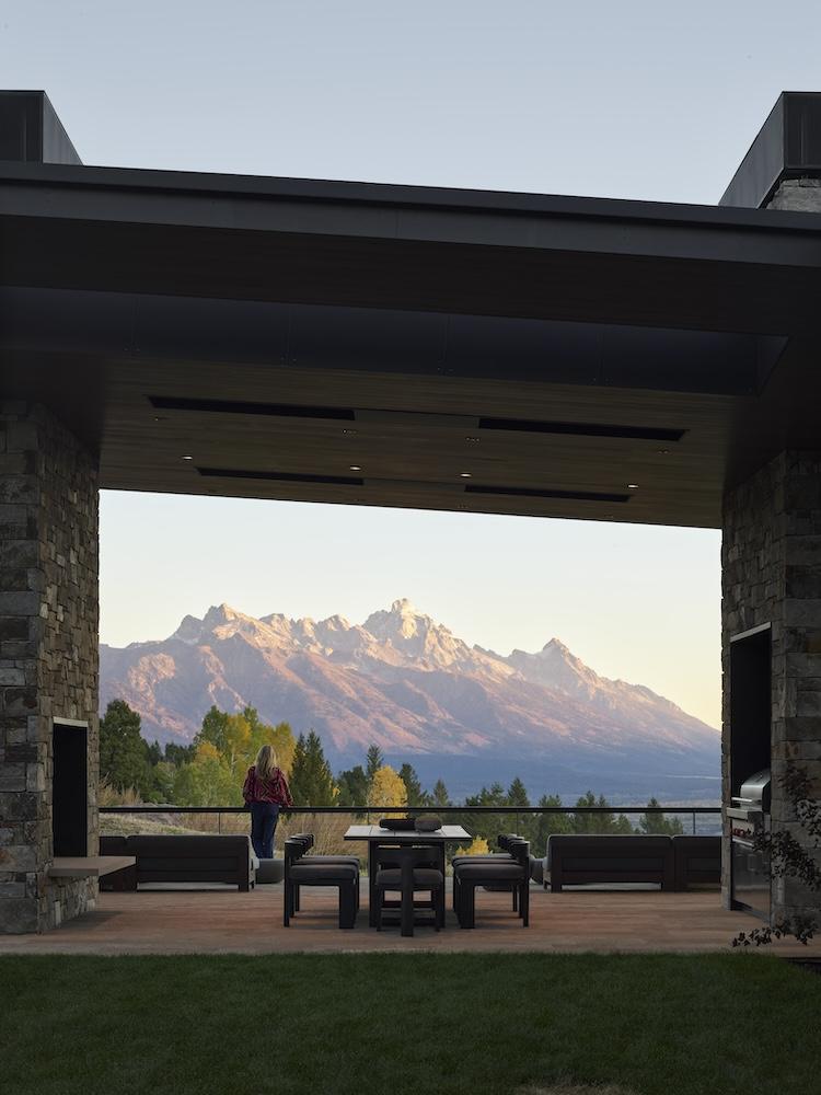 This Wyoming Retreat is a Multigenerational Haven