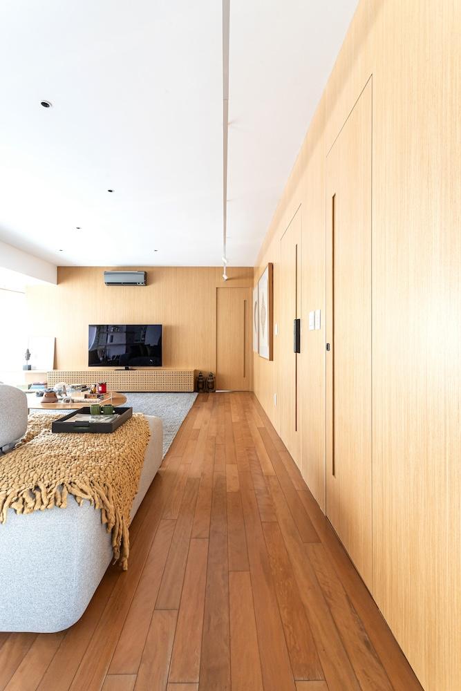 Modern Comfort Meets Nature in this São Paulo Apartment