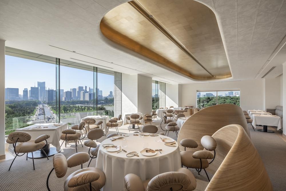 Palace Hotel Tokyo – Where Heritage and Modernity Shine Through