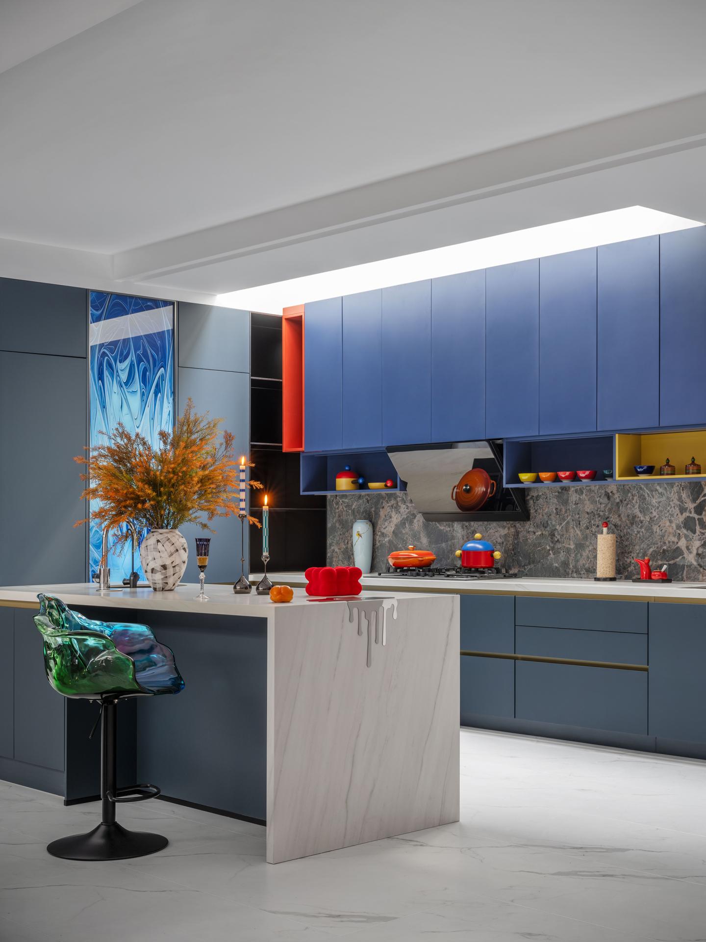 This Beijing Home Channels Piet Mondrian's Colour Theory into Luxury Living
