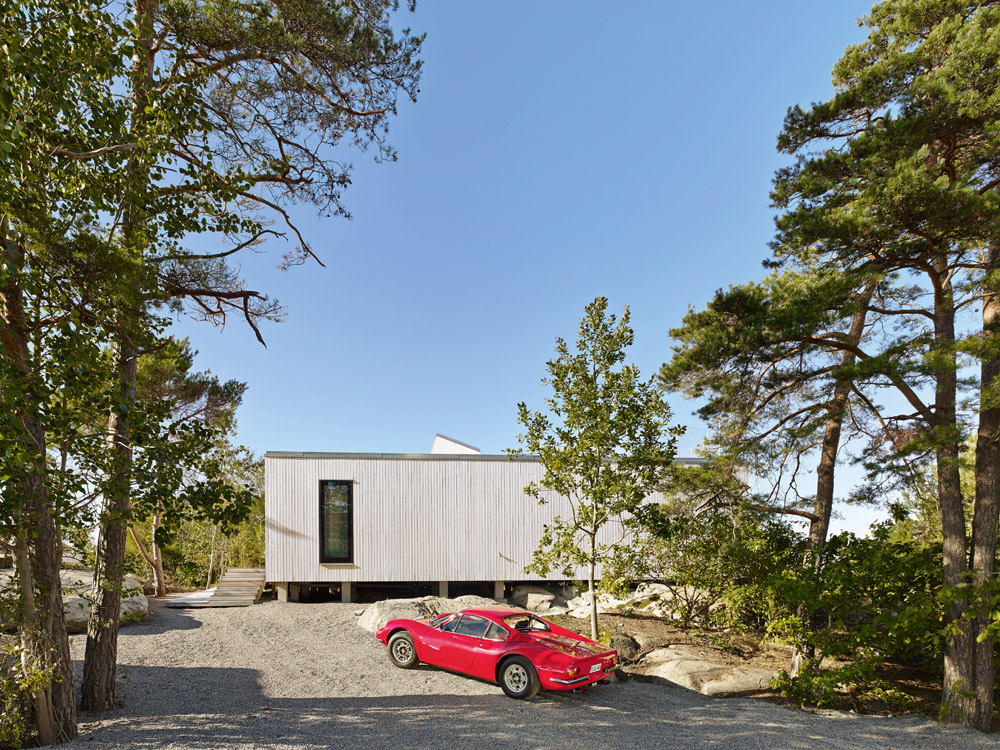 A family home is transformed into a peaceful summer getaway