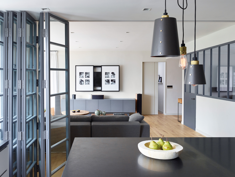 A sleek, monochrome palette sets this Peggy Bels-designed home apart
