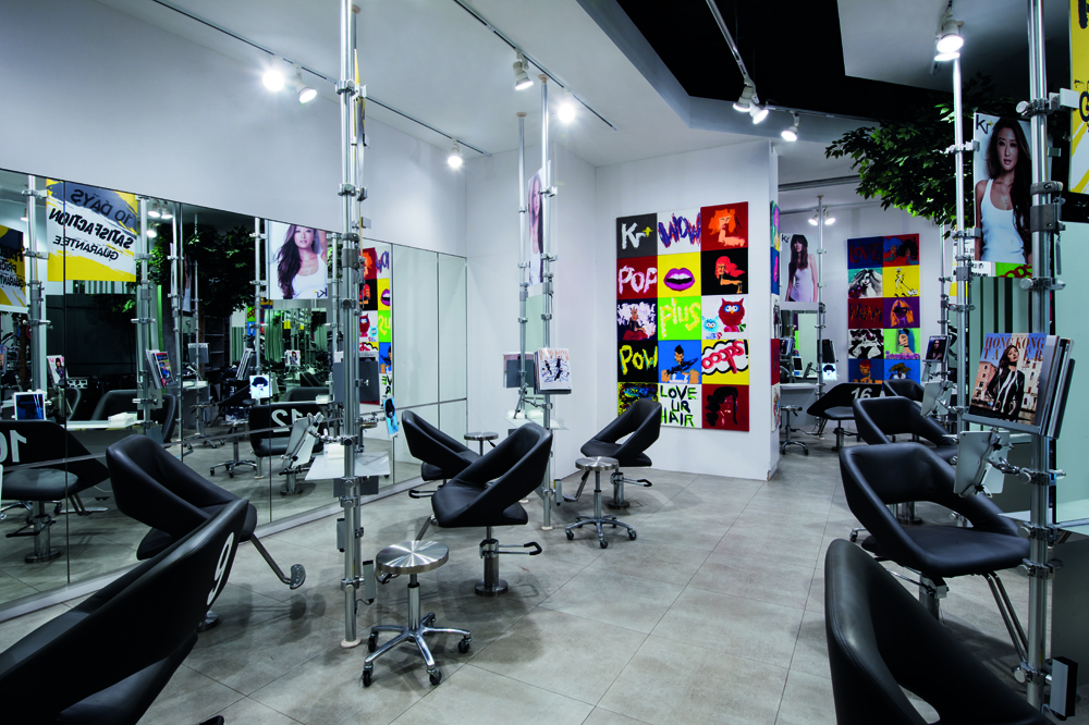 Kr+ by Kim Robinson: 前衛理髮店概念與室內設計相得益彰