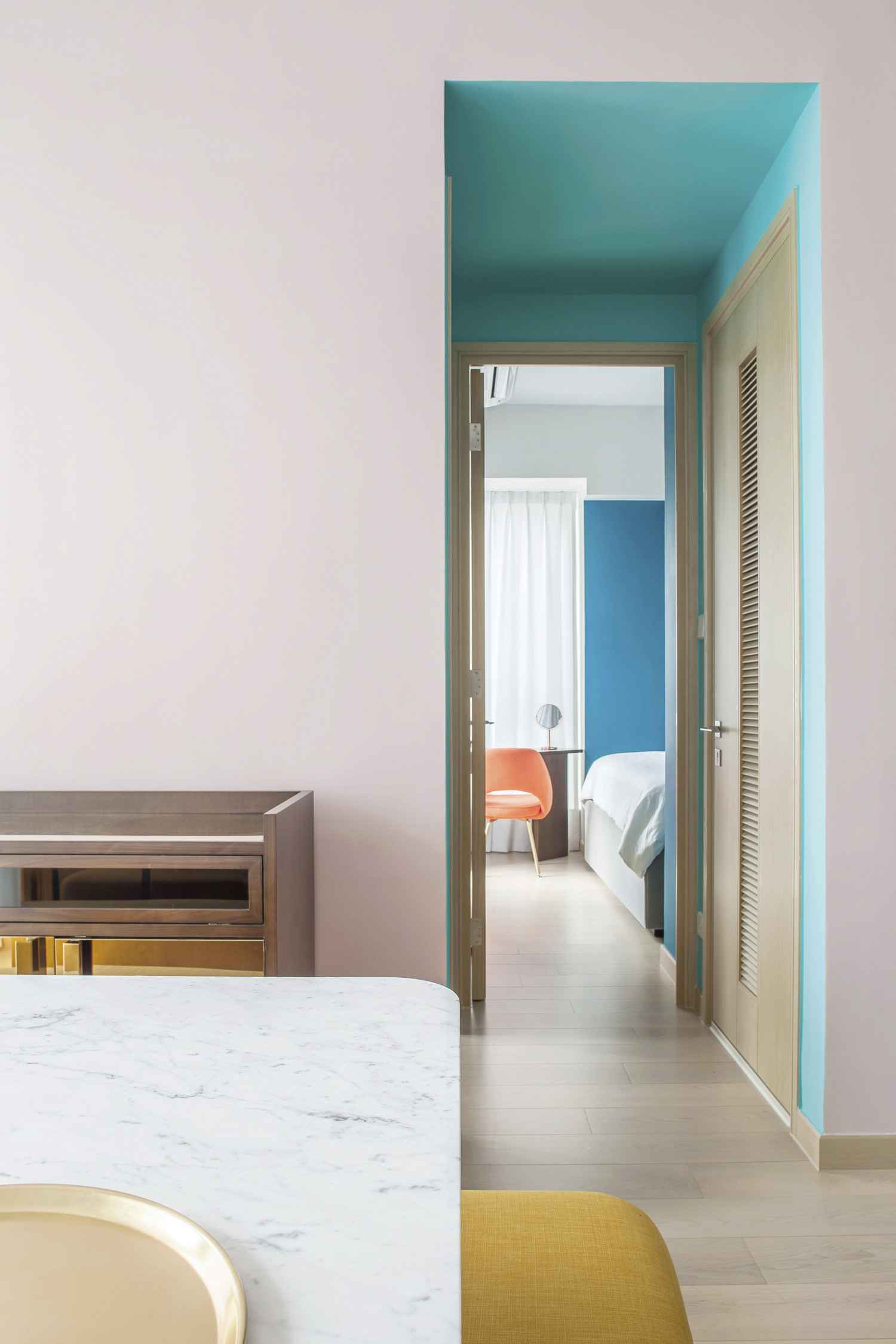 Lim+Lu transforms this Tseung Kwan O apartment into a kaleidoscope of colours