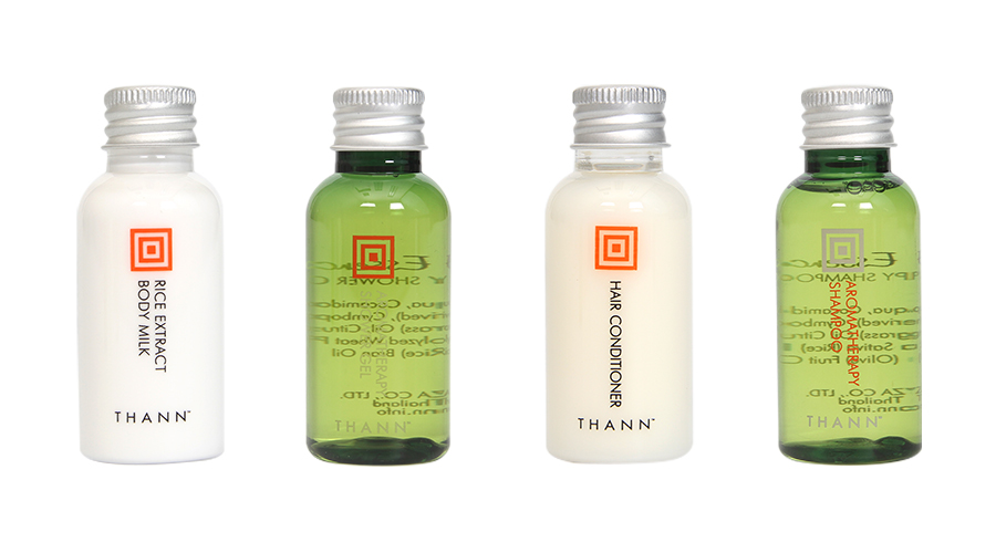 THANN’s Oriental Essence travel set includes shower gel, body milk, shampoo and conditioner