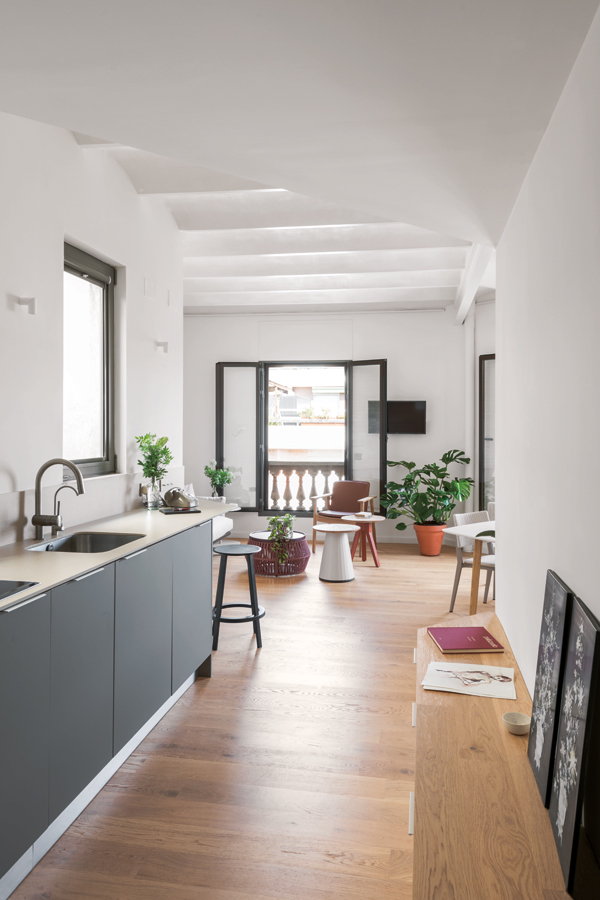 This 550sqft pastel-hued home in Barcelona makes the most of an odd space