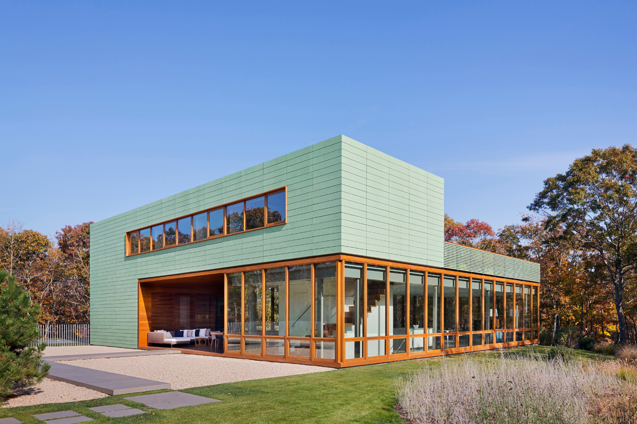 紐約的Green House為Ferris贏得多個國際大獎，包括AIANY + BSA的房屋設計大獎和Chicago Athenaeum的美國建築殊榮