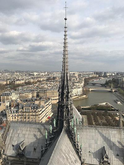 Notre Dame's roof and spire (Photography: Jro107027/Wiki Commons) 