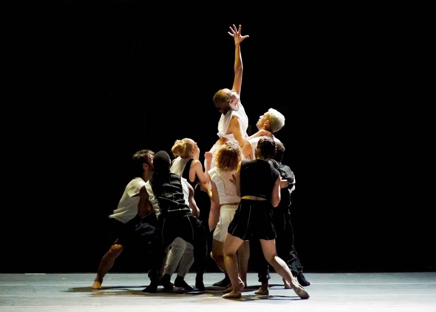 Bach Studies I Fall, I Flow, I Melt By Benjamin Millepied & L.a. Dance Project