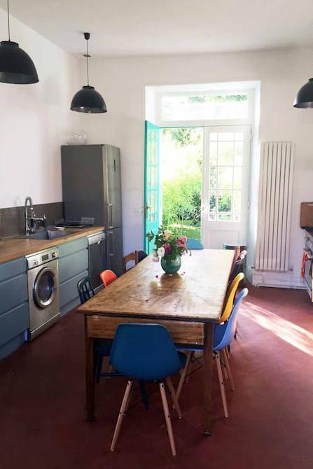 The kitchen-dining area. (Photo: Courtesy of AirBnb)