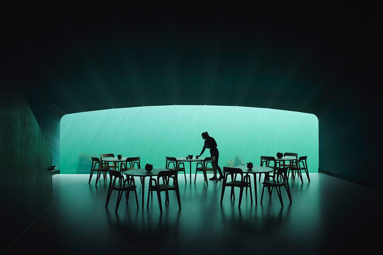 位於挪威的全球最大型水底餐廳Under