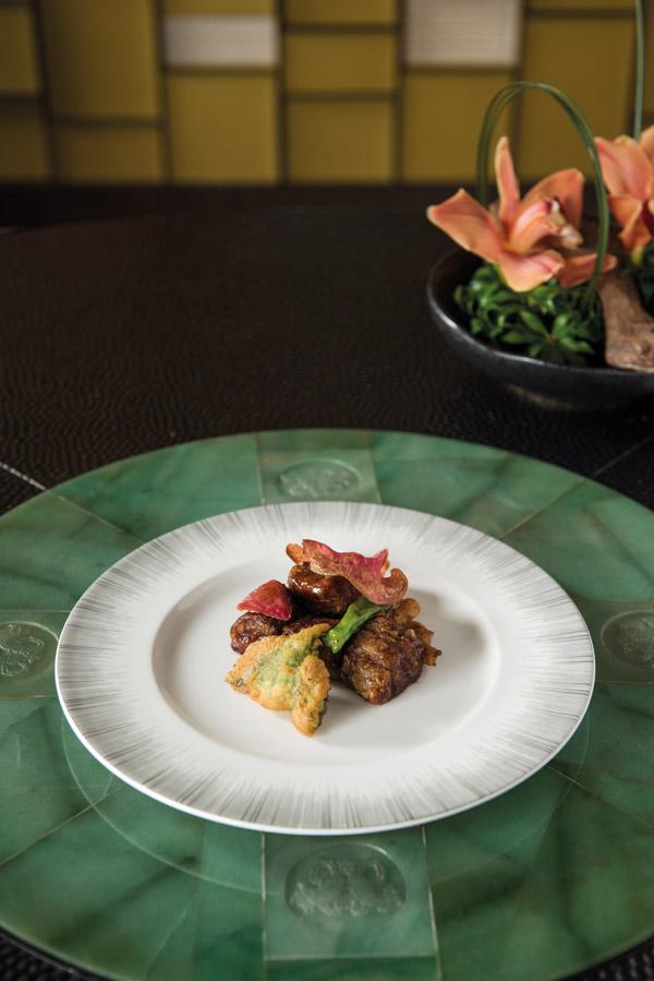 米芝蓮二星食府欣圖軒薈萃嶄新設計與精緻美食