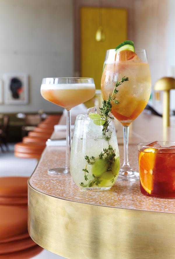 Light cocktails give a refreshing boost to your morning