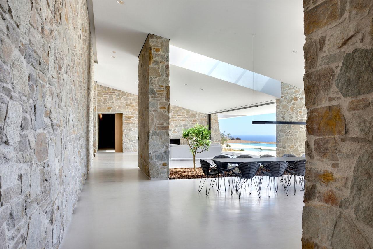 A Dreamy, Minimalist Island Retreat in Greece