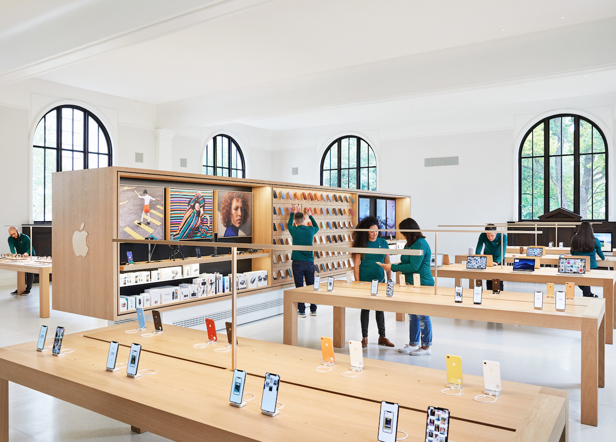 今時今日Apple Carnegie Library的一樓空間