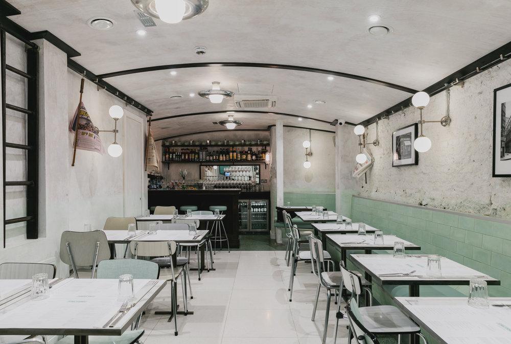 清新開心果色系：為75年歷史的意大利餐廳打造新潮餐飲空間