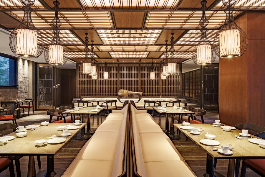 Hotel restaurant Residence offers regional Cantonese, traditional Kongfu and Shandong dishes