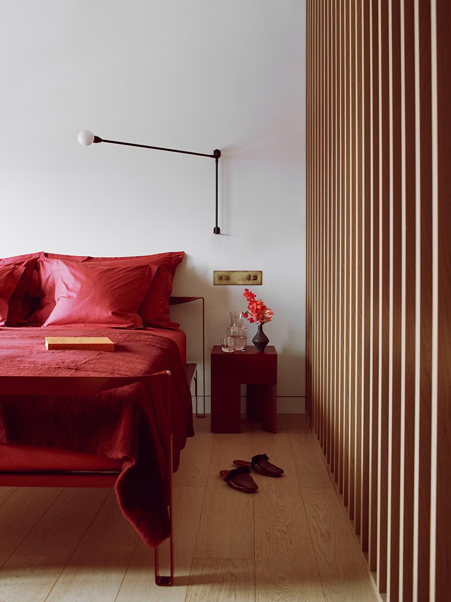 The master bedroom. (Photo: Michael Sinclair, styling: Olivia Gregory)