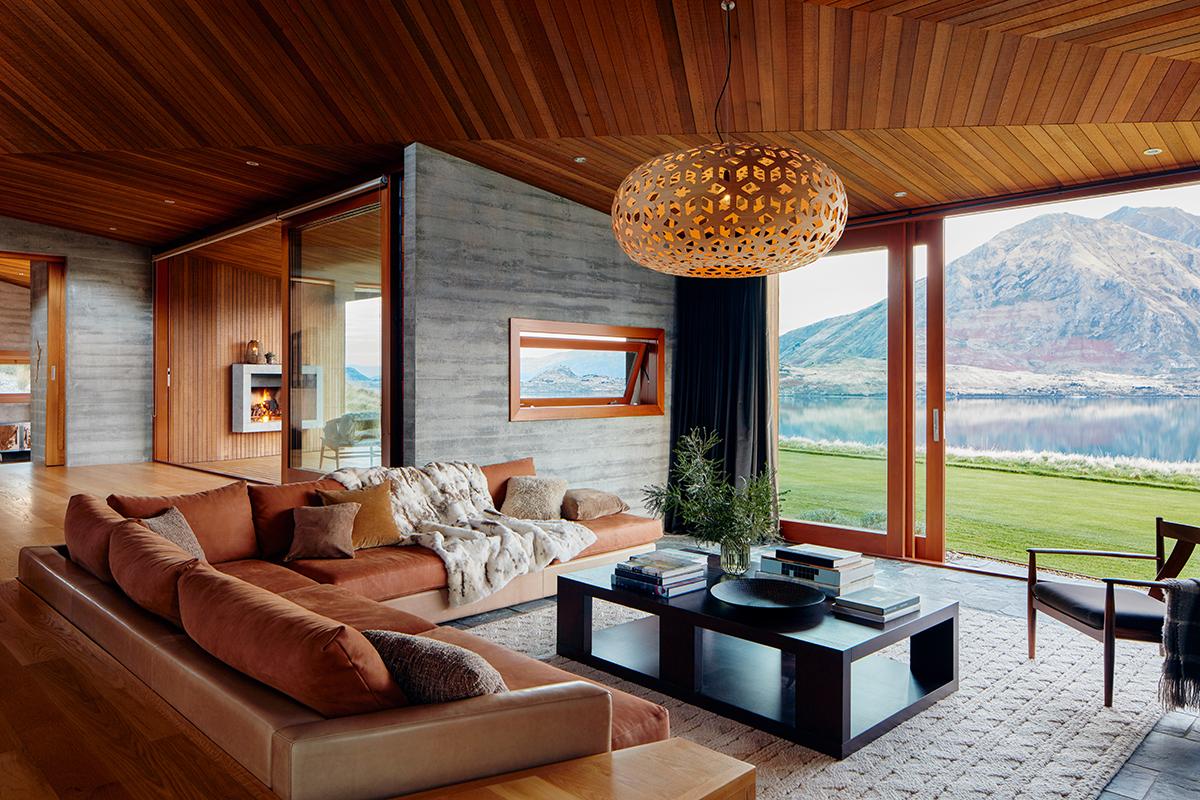 Te Kahu in Wanaka, New Zealand. (Photo: Courtesy of AirBnb)