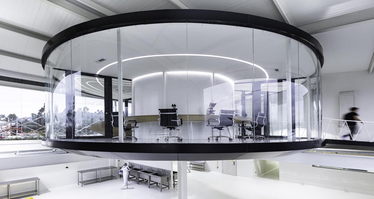 【猶如置身於科幻電影】 厄瓜多爾創新實驗室 以未來風格帶來靈感