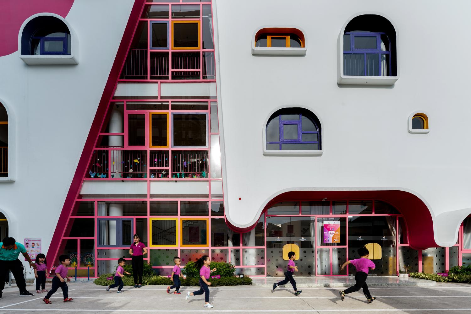 【越南幼兒園 x 立體主義建築】 以清新設計 激發孩子想像力