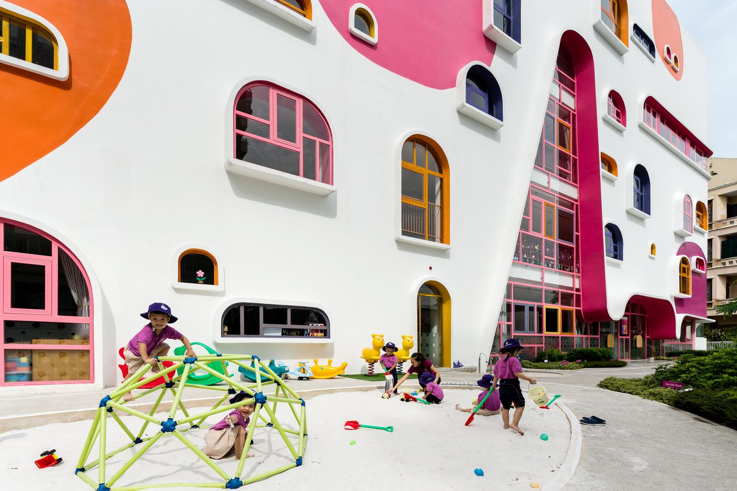 【越南幼兒園 x 立體主義建築】 以清新設計 激發孩子想像力