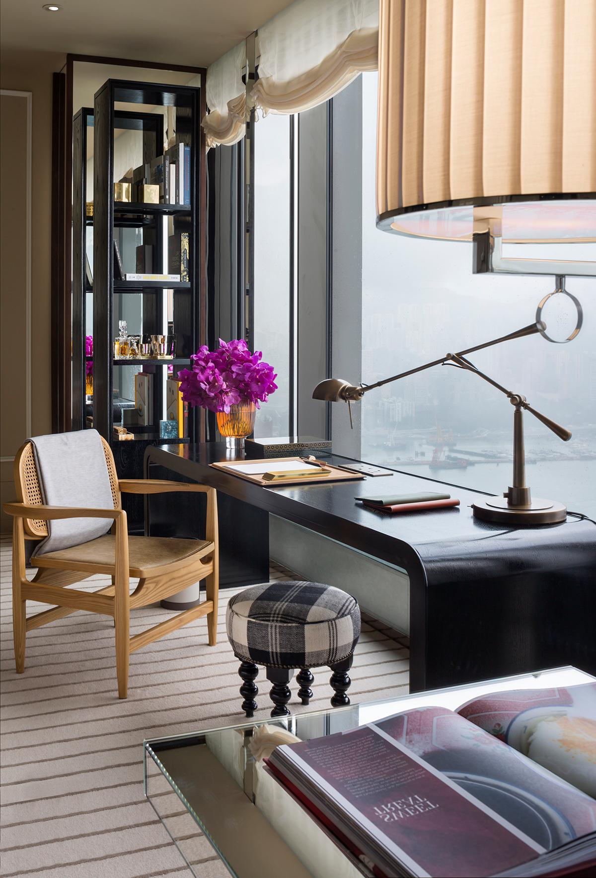 The workspace in every Rosewood Residences unit features beguiling views of the harbour and the city beyond. (Photo: Courtesy of Rosewood Hong Kong)