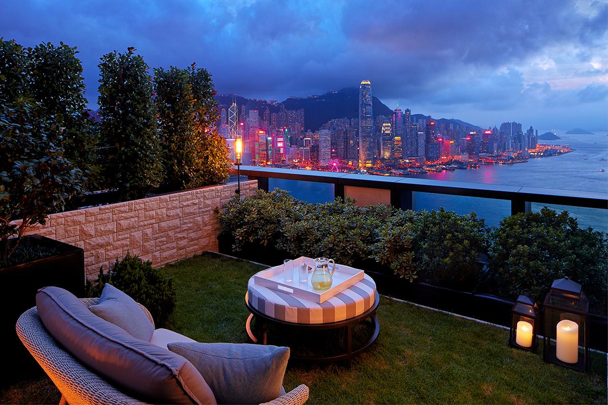 Views from the two-bedroom suite. (Photo: Courtesy of Rosewood Hong Kong)