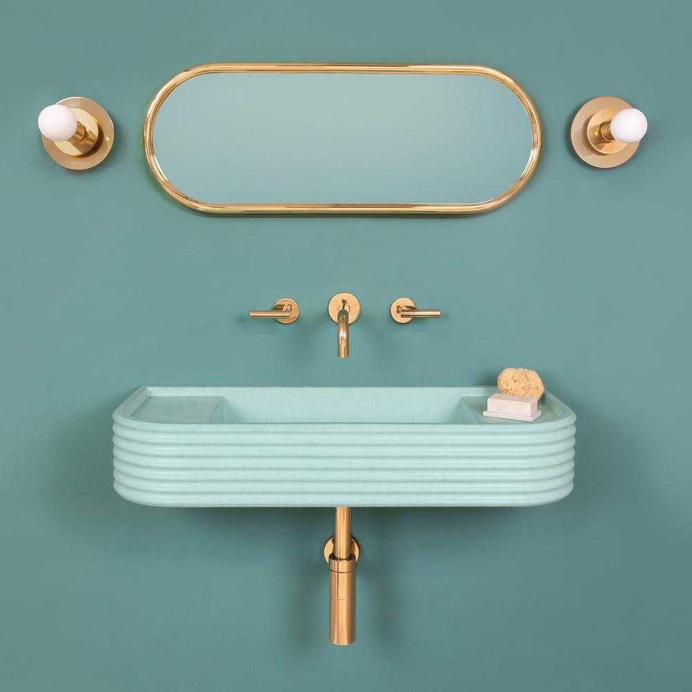 【玩味細節】運用摩登彩色水槽 打造出與眾不同的浴室 