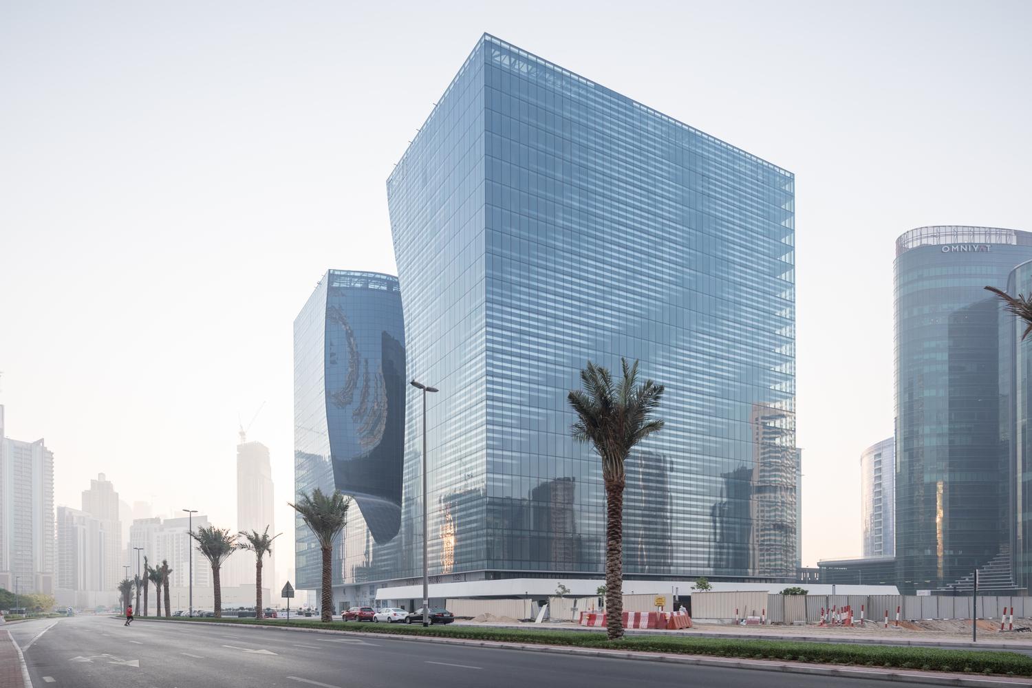 【 杜拜全新酒店Opus】由Zaha Hadid Architects打造出大膽前衛中空設計 