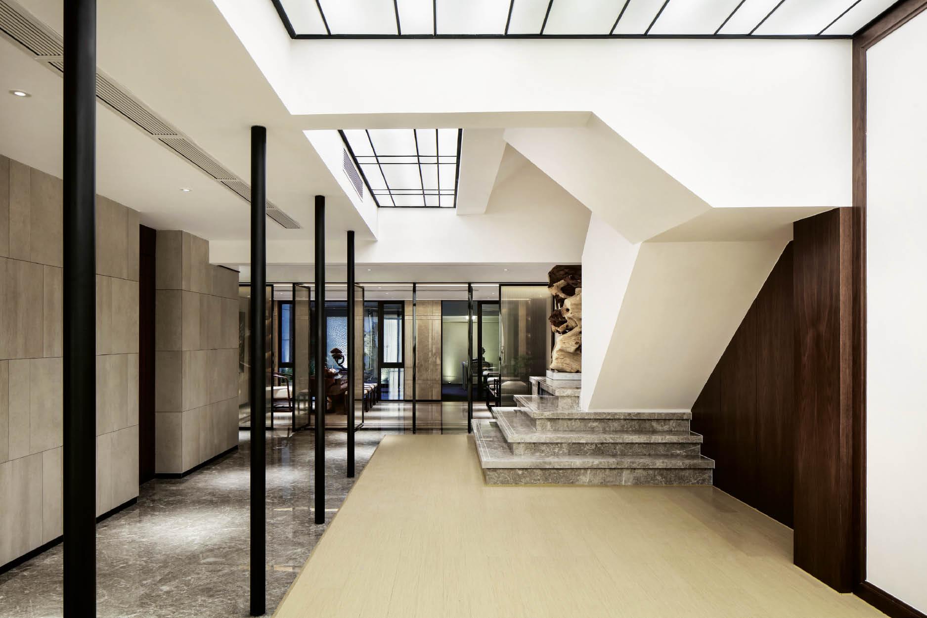 Step Inside a Splendid Residence in Zhuhai 