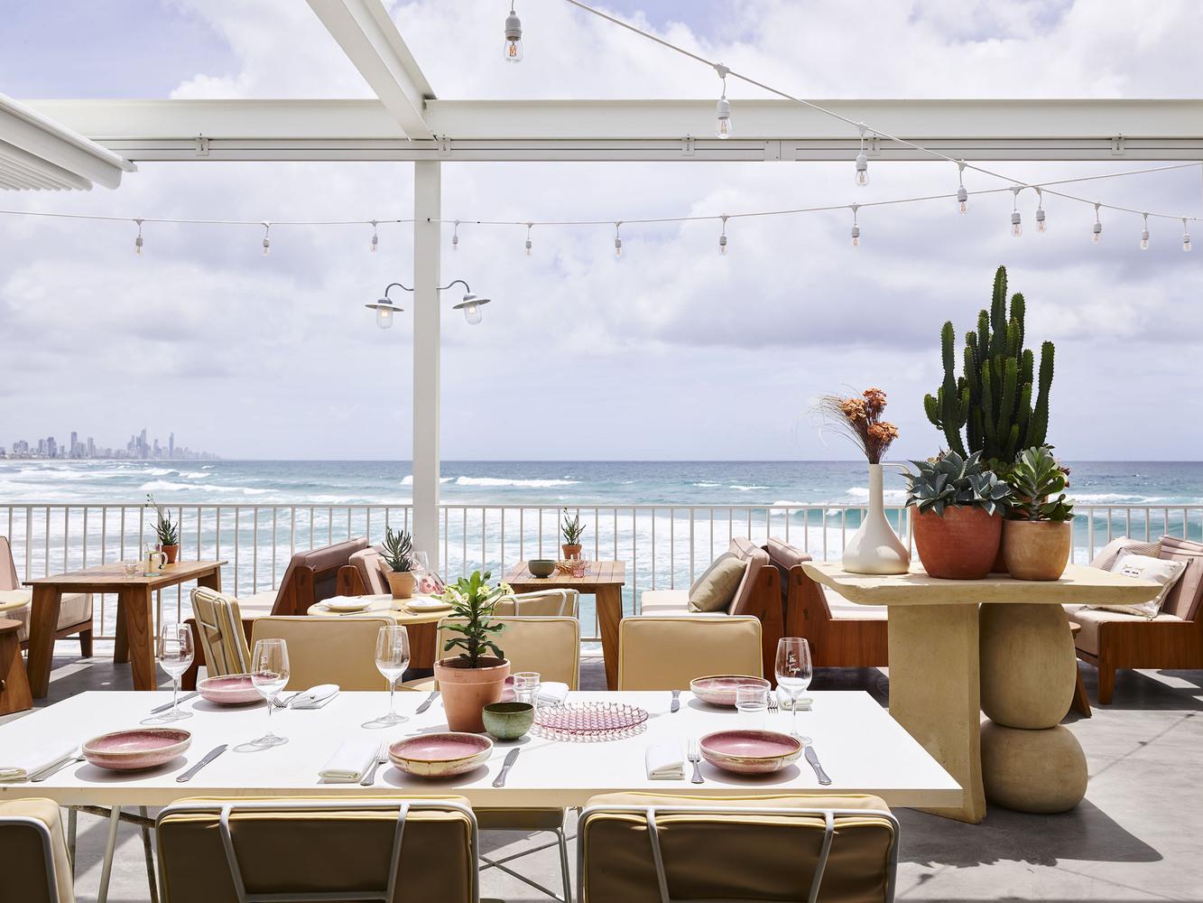 【澳洲悉尼海邊餐廳酒吧】流露70年代黃金海岸情懷 一望無際的海濱景觀