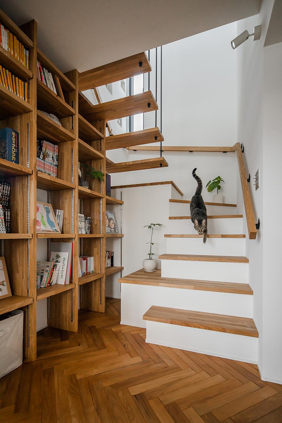 In Kamisu, Japan, A Contemporary Family Home Inspired By Traditional Architecture