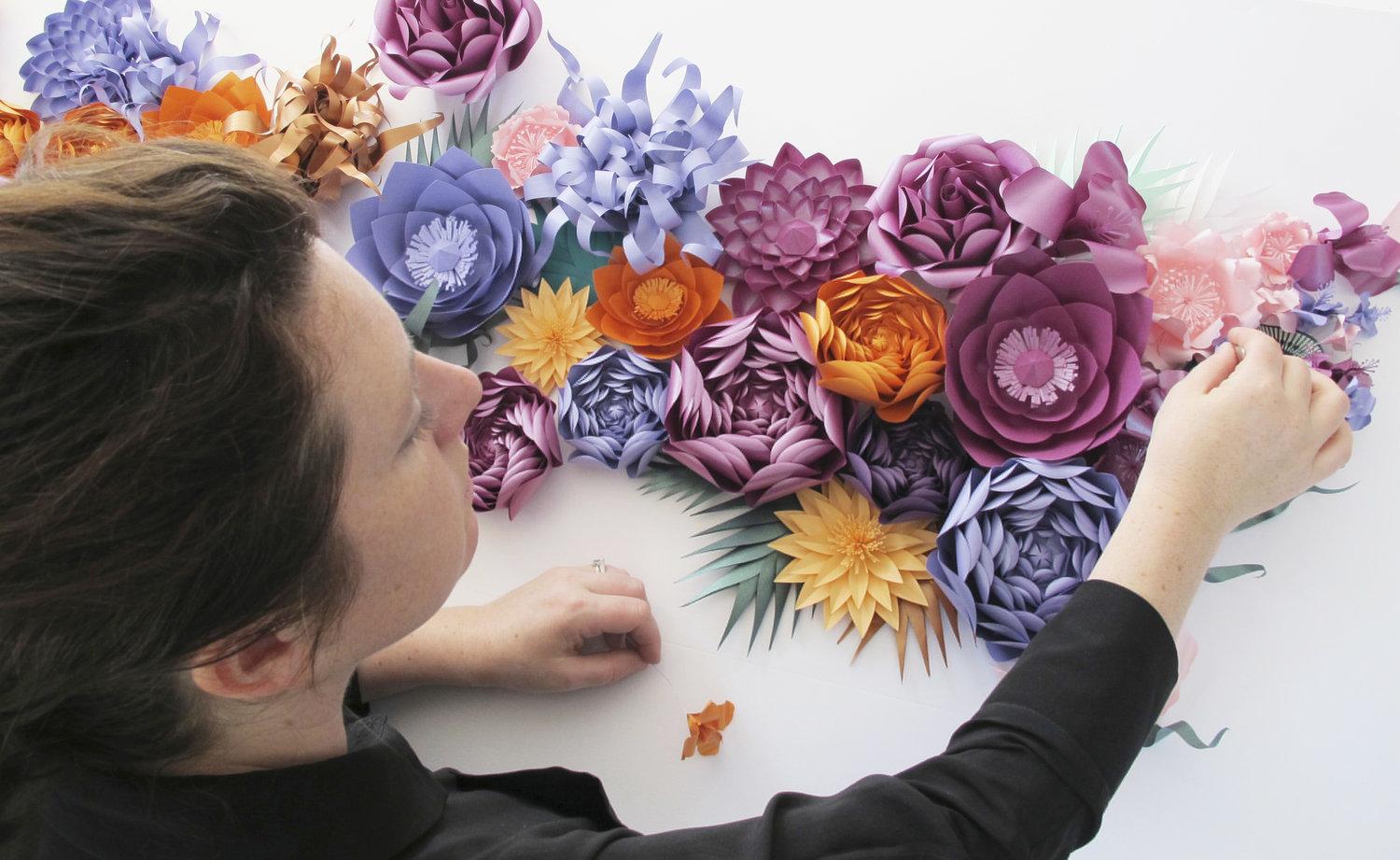 Living Well With Colour: Amazing Paper Flowers For Your Garden Party