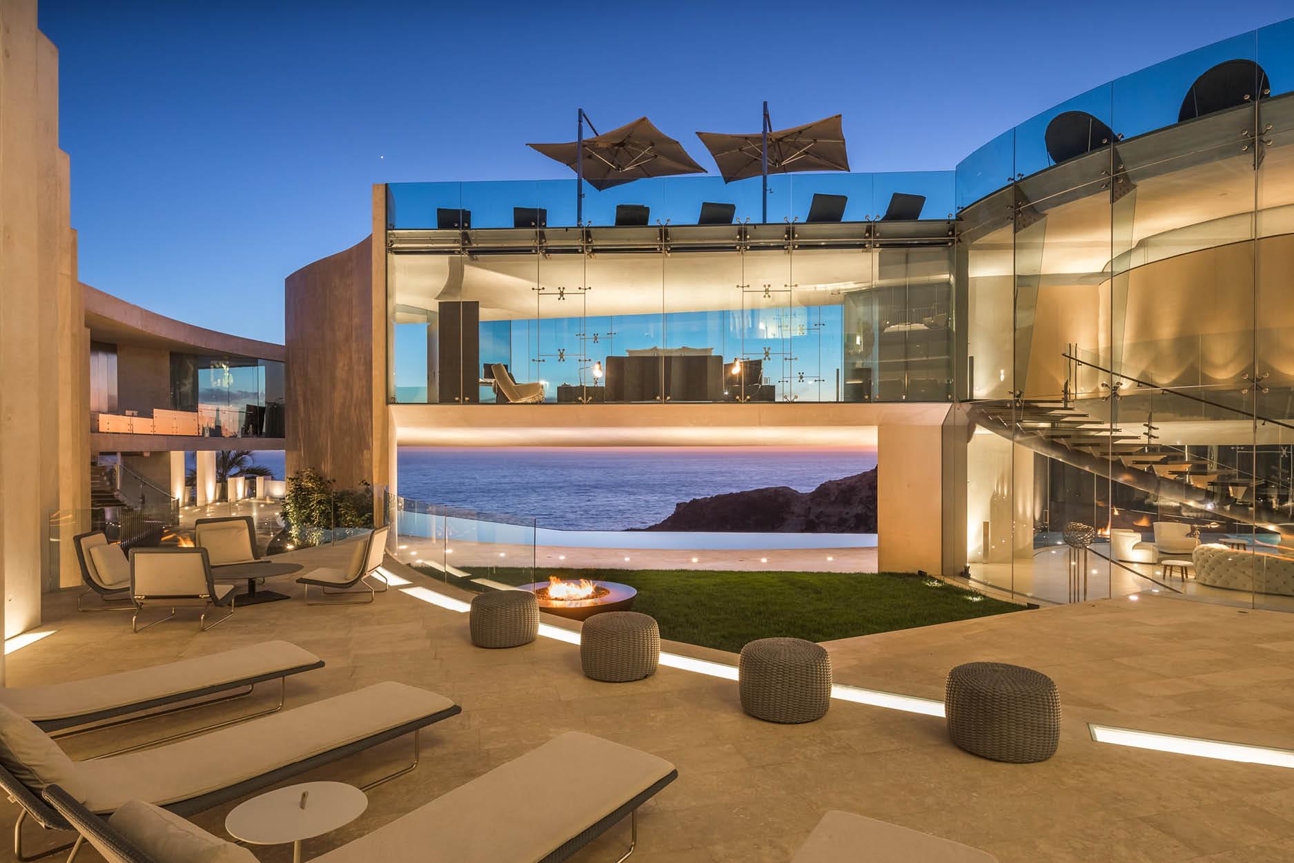Step Inside Alicia Keys' Splendid Residence in California