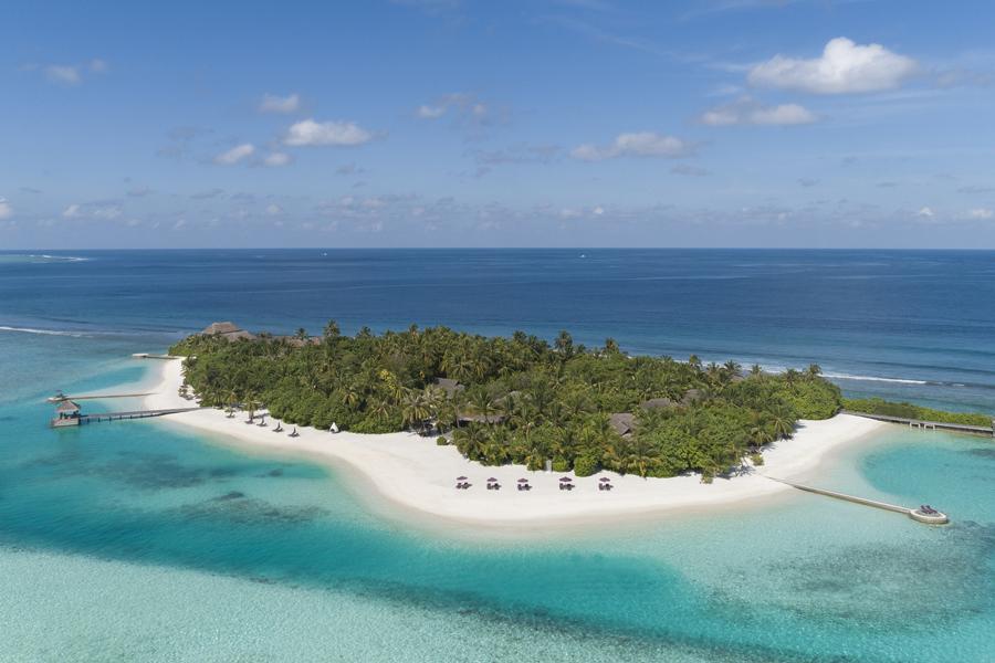 Seaside Bliss: A World of Its Own at Naladhu Private Island Maldives