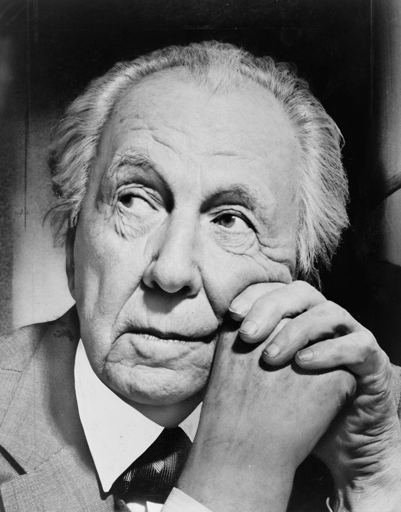 Inside Legendary Designer Frank Lloyd Wright’s Final Home 