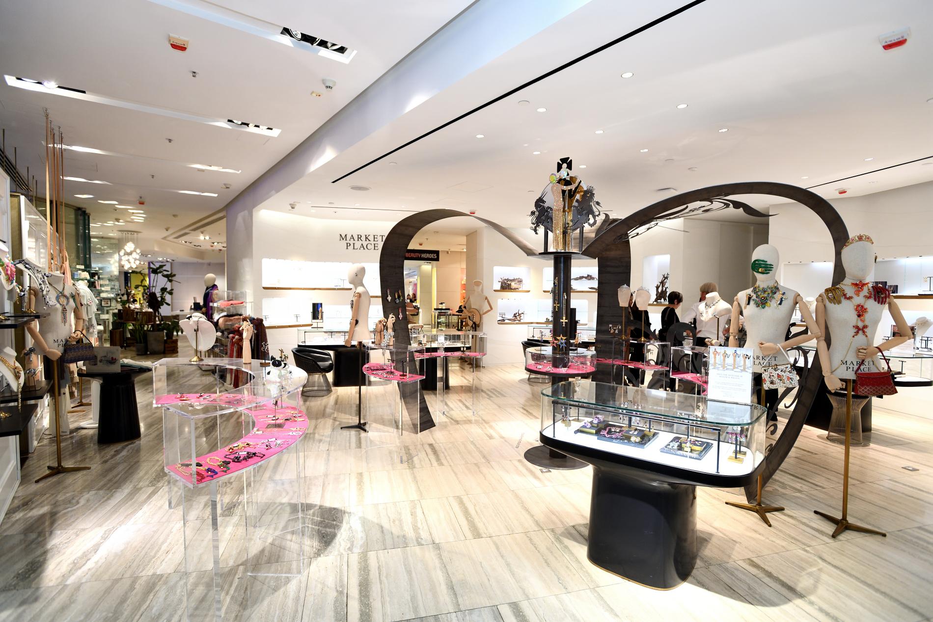 Princess Diana’s Jeweller Simon Wilson Unveils Pop-Up At IFC