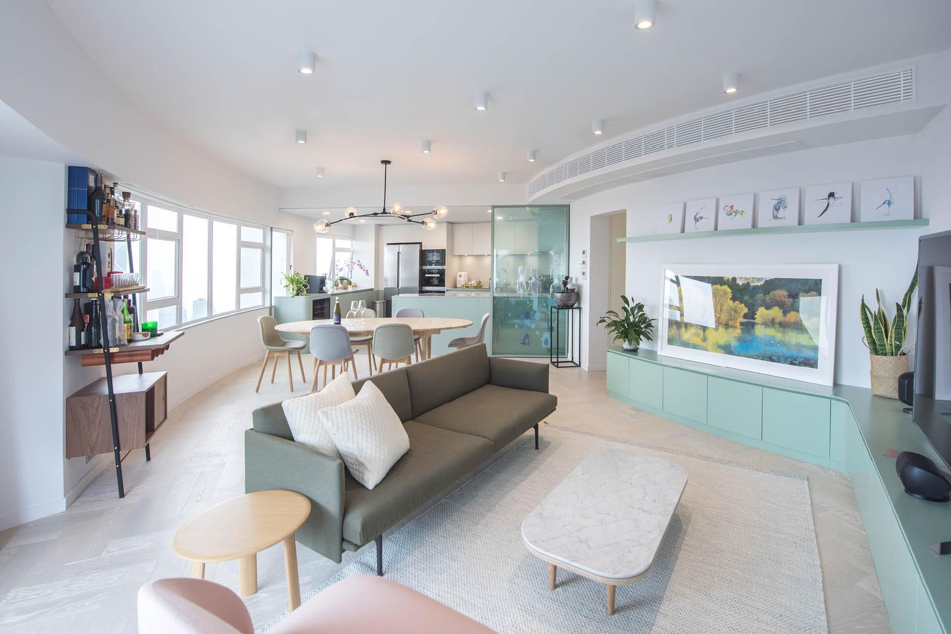 北歐色彩與簡約裝潢，成了這香港家居的設計主線