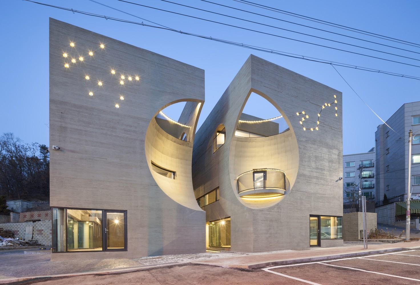 南韓夢幻建築：猶如兩個月亮之間的交界處 充滿詩意的自由活動空間