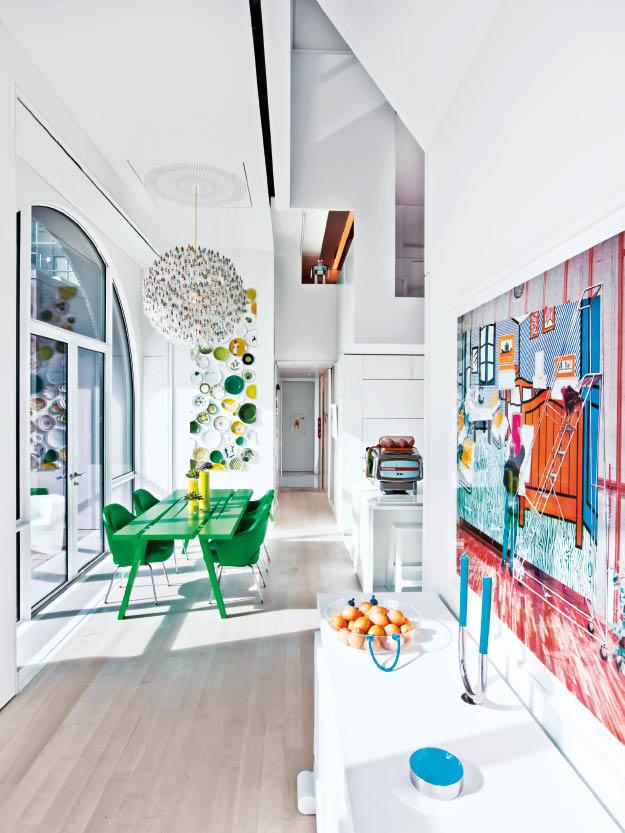 An Unusual Manhattan Penthouse Transformed into a Playful Abode