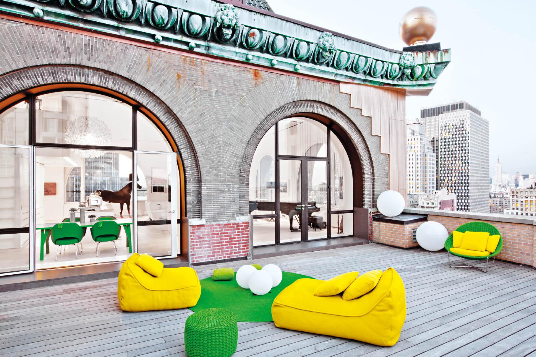 An Unusual Manhattan Penthouse Transformed into a Playful Abode