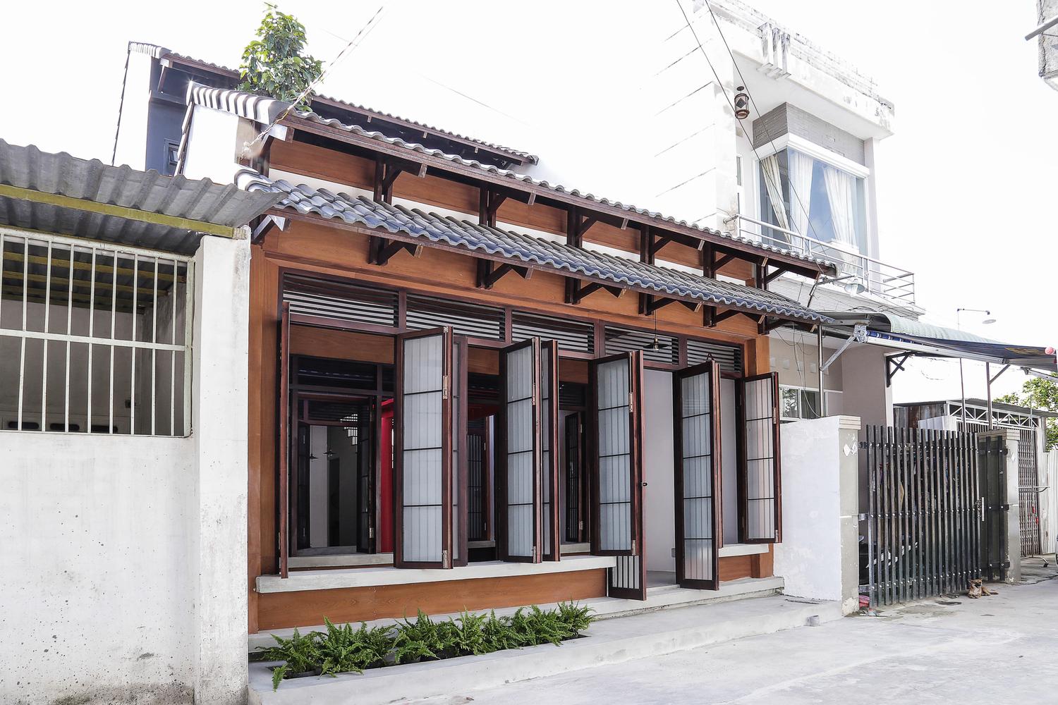 This 970sqft Vietnam Home Exudes Japanese Serenity