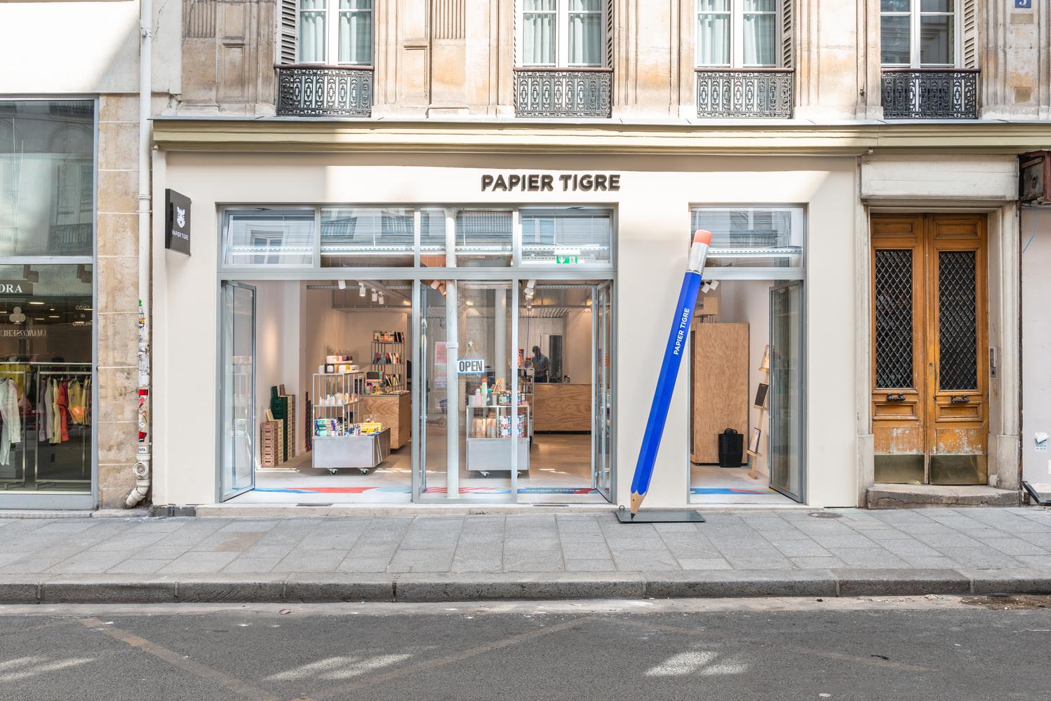 法國巴黎極簡主義文具店！以全新開放式空間示人 更具時尚活力