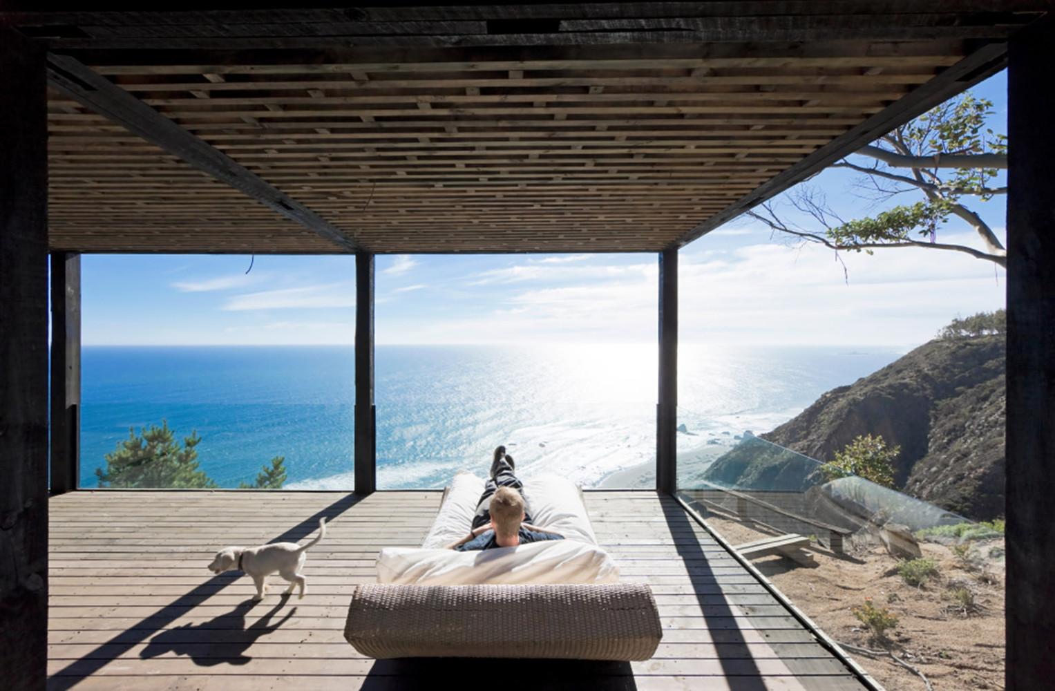 智利夢幻海岸住宅！泡在按摩浴缸中盡覽峭壁美景